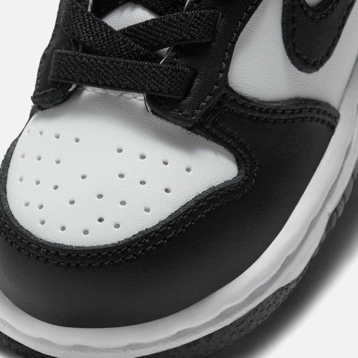 Nike TD Dunk Low - White / Black | Kith