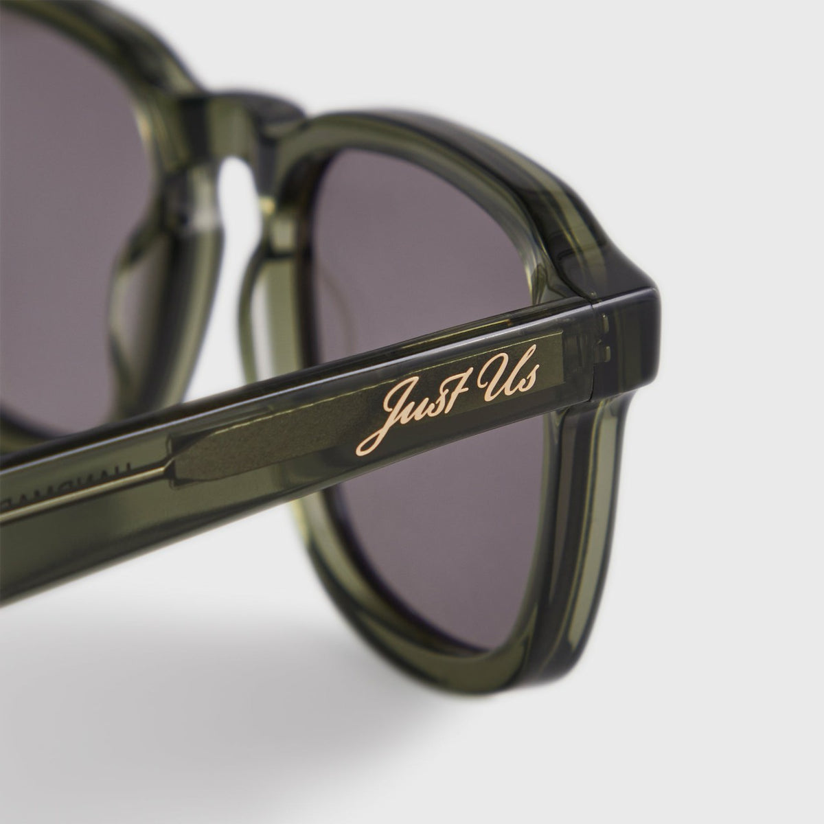 Kith Napeague Sunglasses - Green Crystal / Grey | Kith