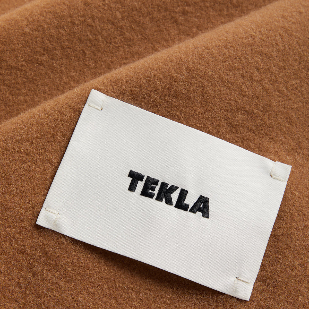 Tekla Lambswool Blanket - Oak | Kith