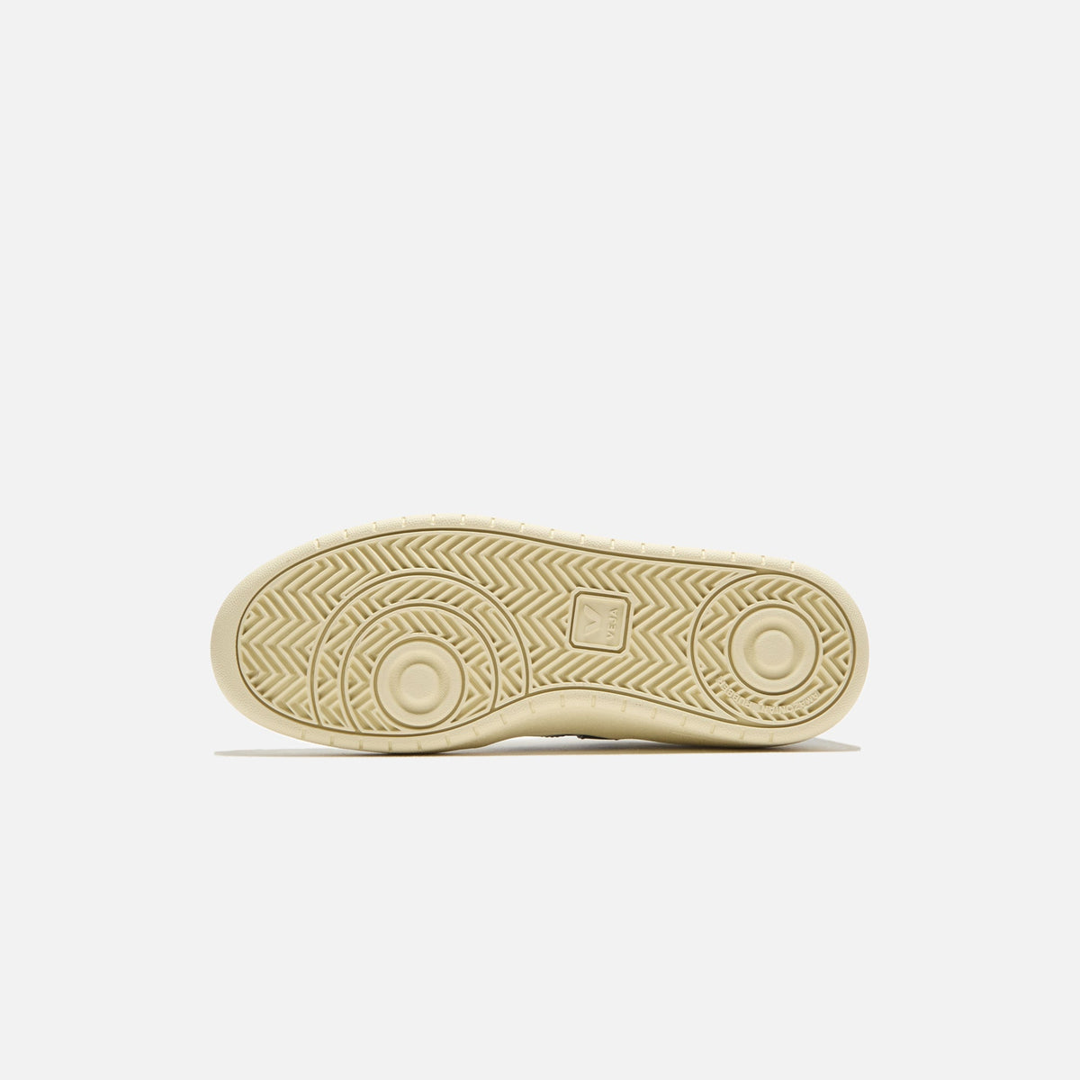 Veja V-90 - Extra White / Nautico | Kith