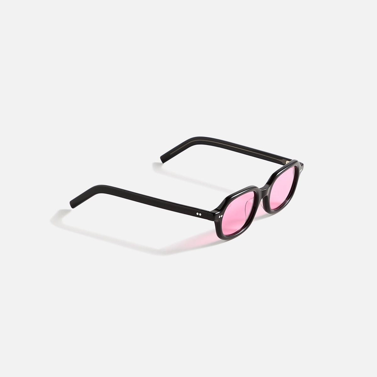 AKILA Psyche Sunglasses - Black / Pink | Kith