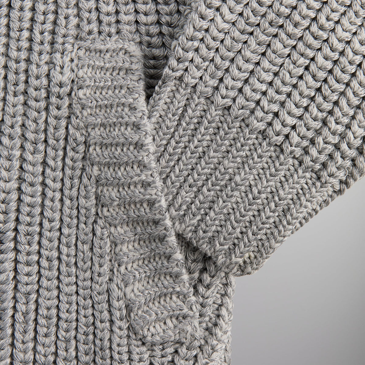&Kin Reflective Wyona Full Zip Sweater - Silver | Kith