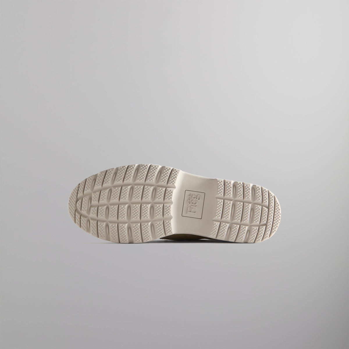 8th St by Ronnie Fieg for Clarks Originals Sunderland - Khaki Combi | Kith