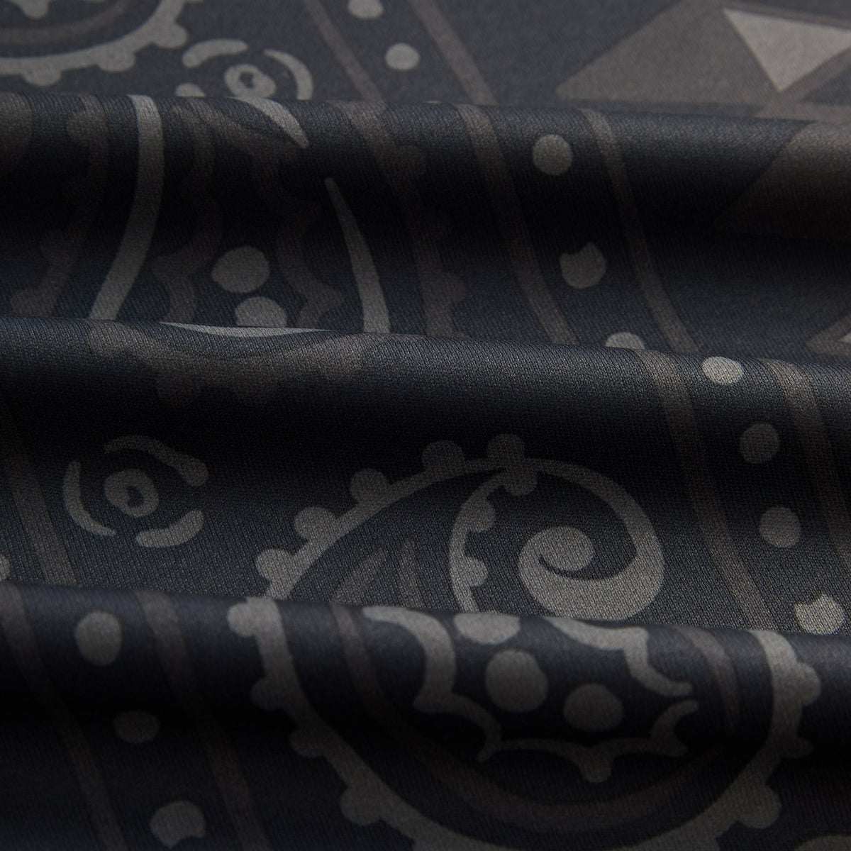 Kith & South2 West8 for Columbia Paisley Stripe Terminal Tackle™ Long | Kith