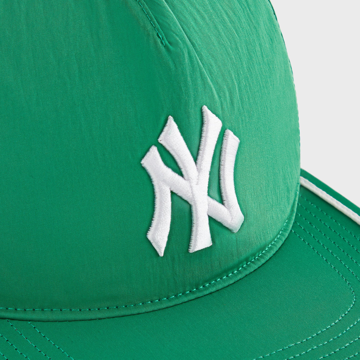 Kith Kids for '47 New York To The World Leon Snapback - Parrot | Kith