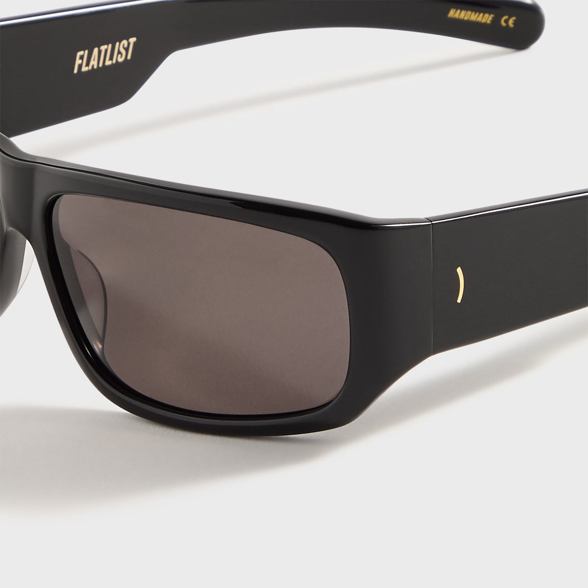 Flatlist April - Solid Black / Solid Black Lens | Kith