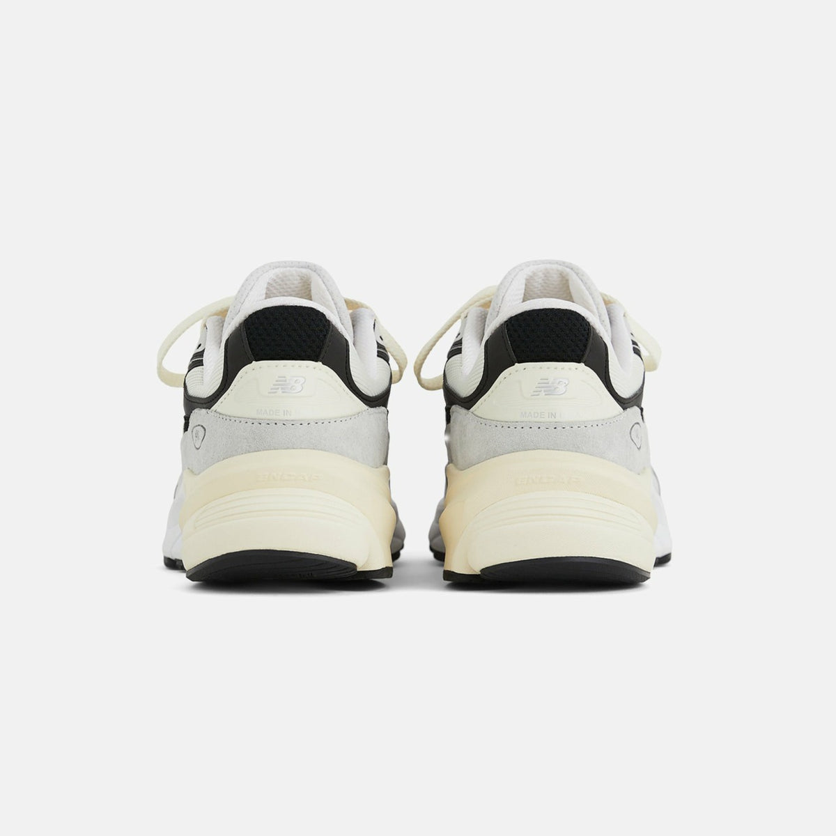 New Balance Made in USA 990v6 - Grey / Black | Kith