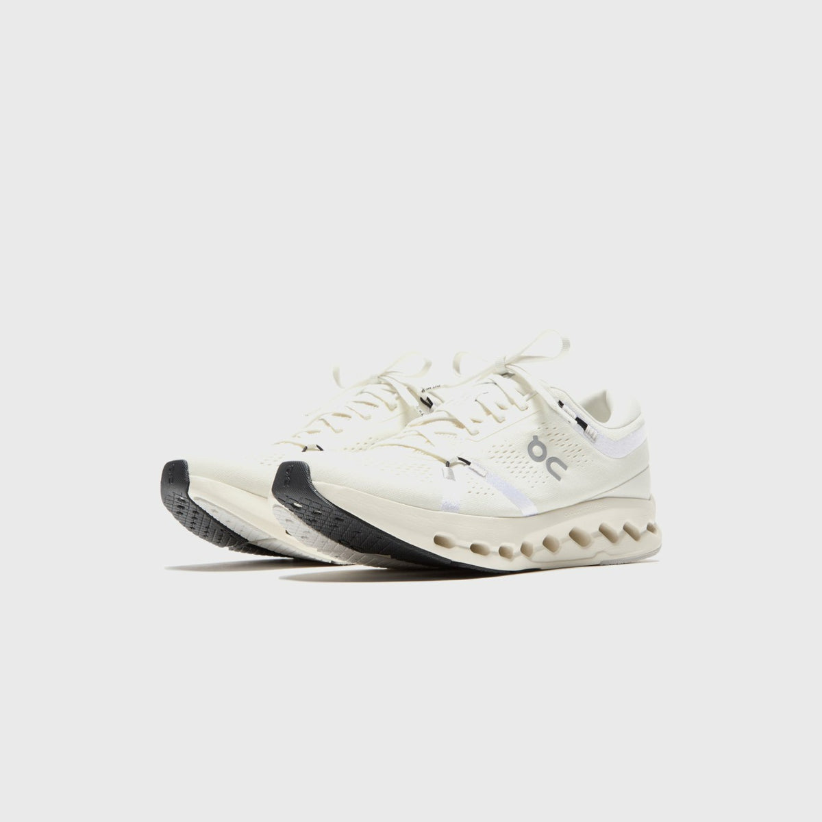 On Running WMNS Cloudsurfer 2 - Ivory | Kith
