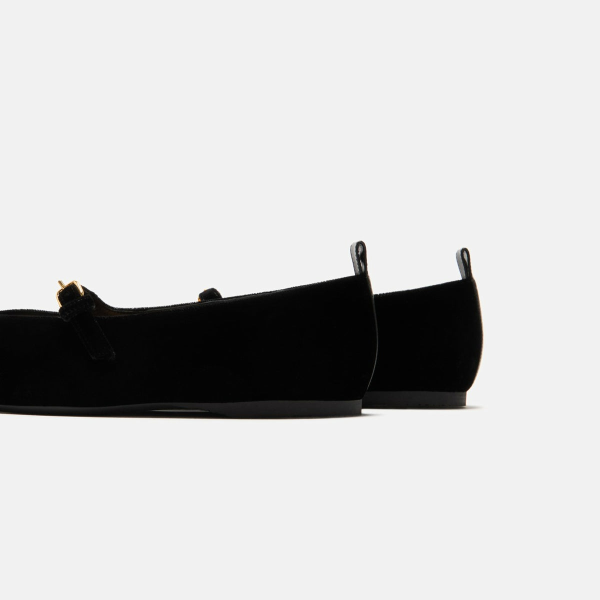 JW Anderson Velvet Ballerina - Black | Kith