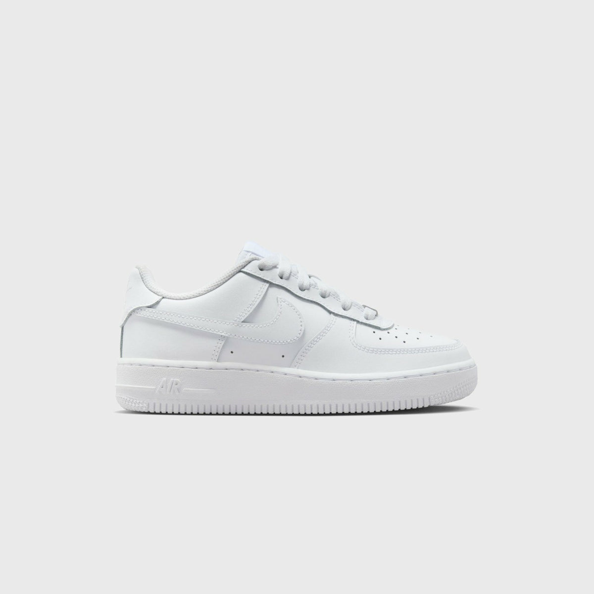 Nike GS Air Force 1 LE - White | Kith