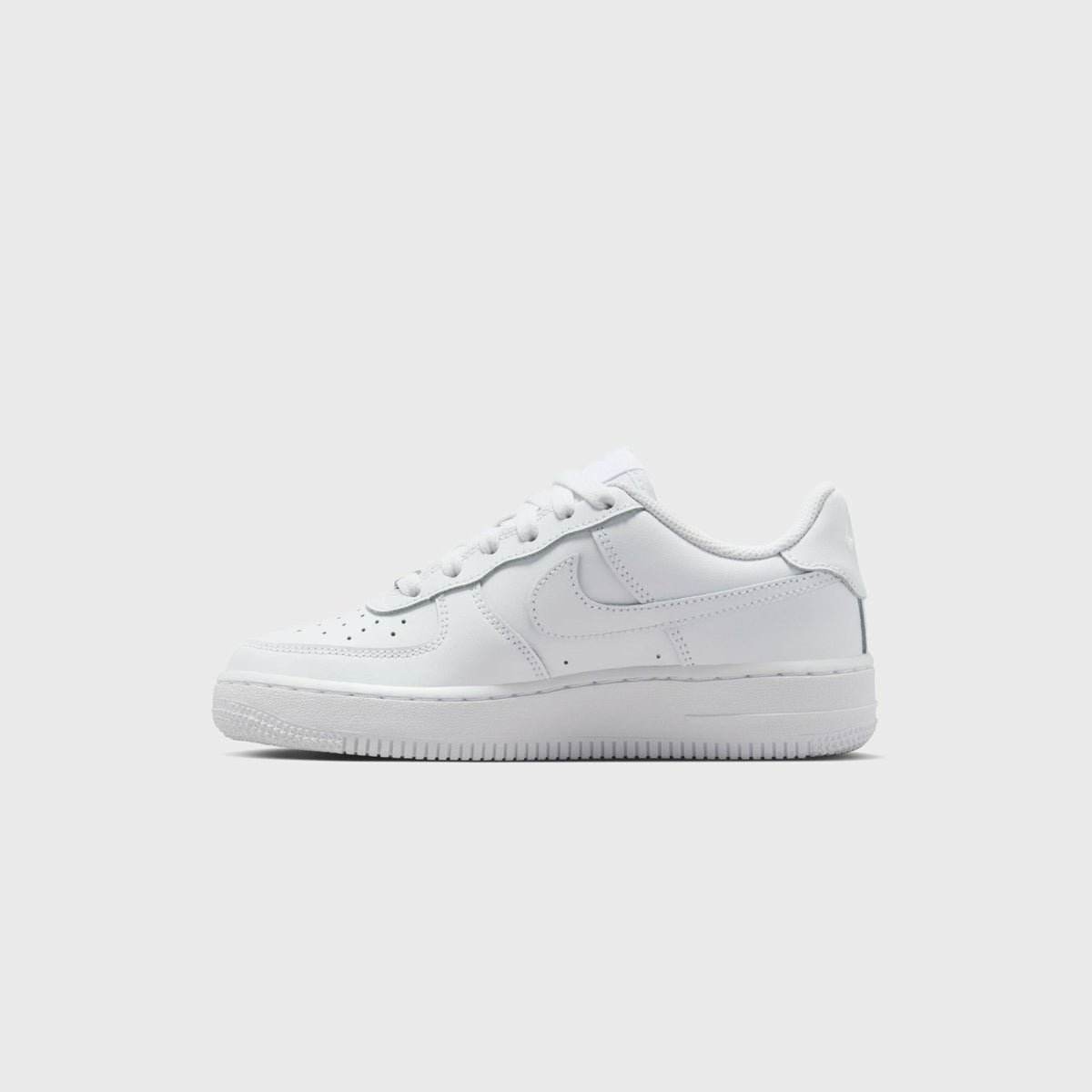 Nike GS Air Force 1 LE - White | Kith