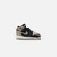 Black / Medium Grey / White