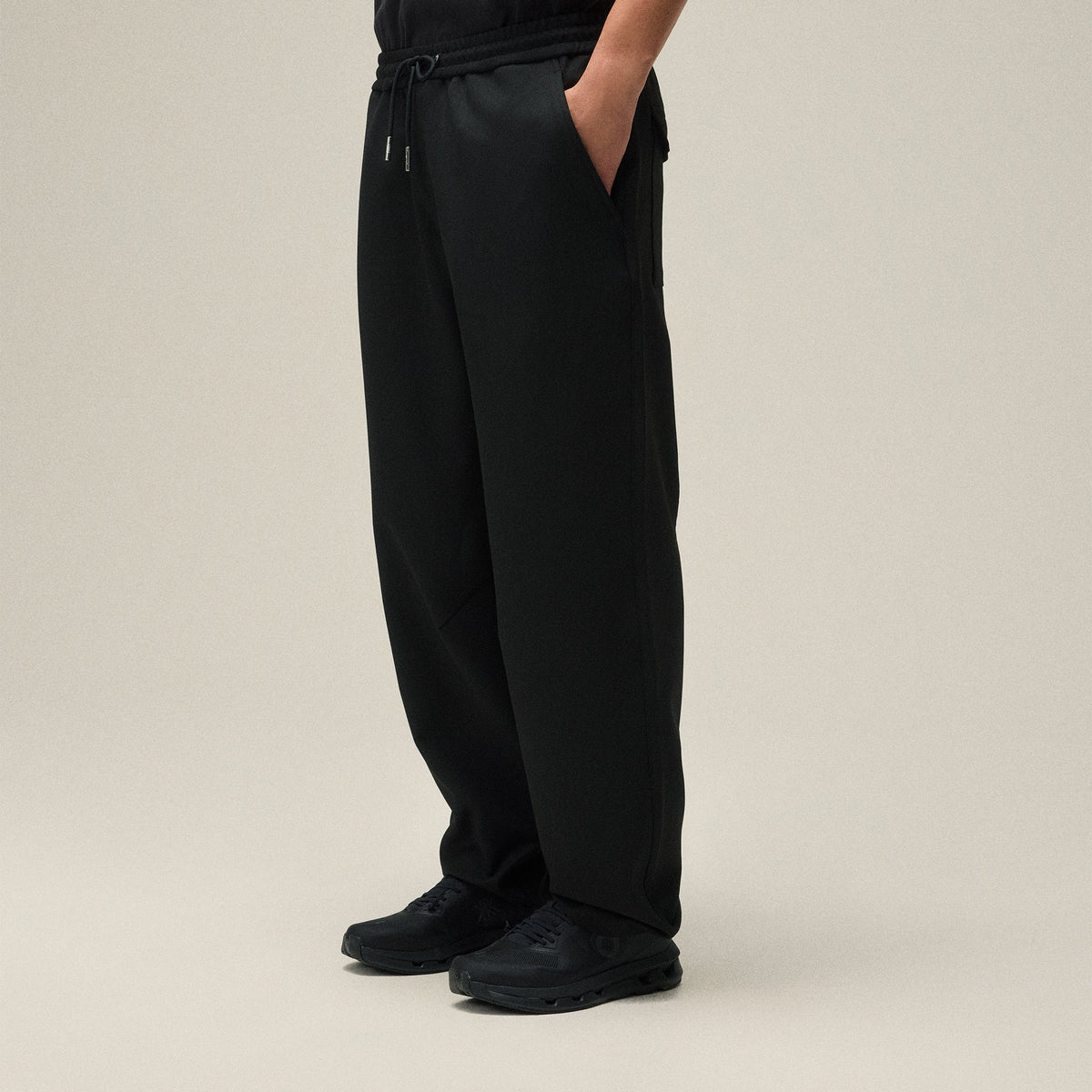 Kith Double Weave Elmhurst Pant - Black | Kith