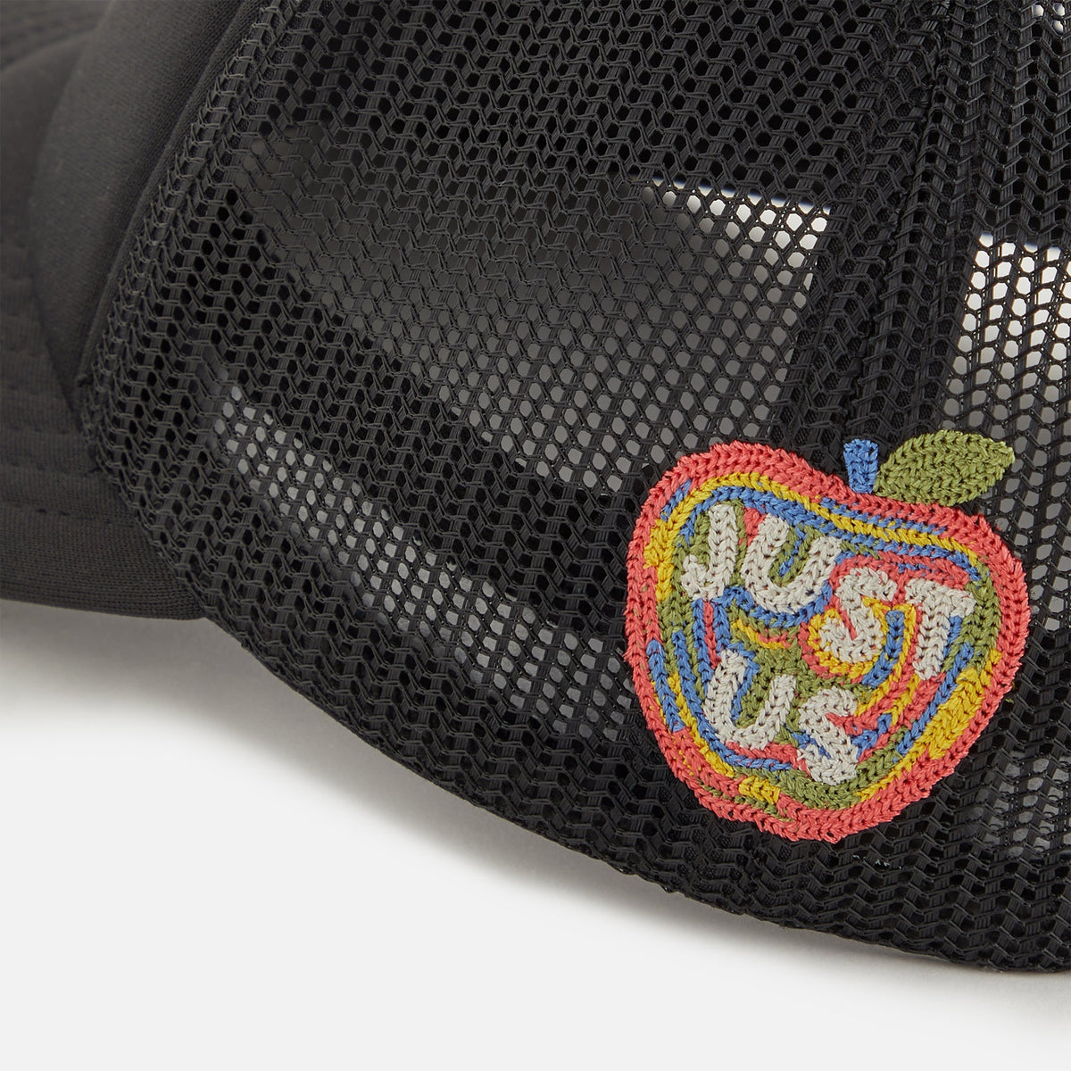 Kith Kids New York Classic Logo Trucker Cap - Black | Kith