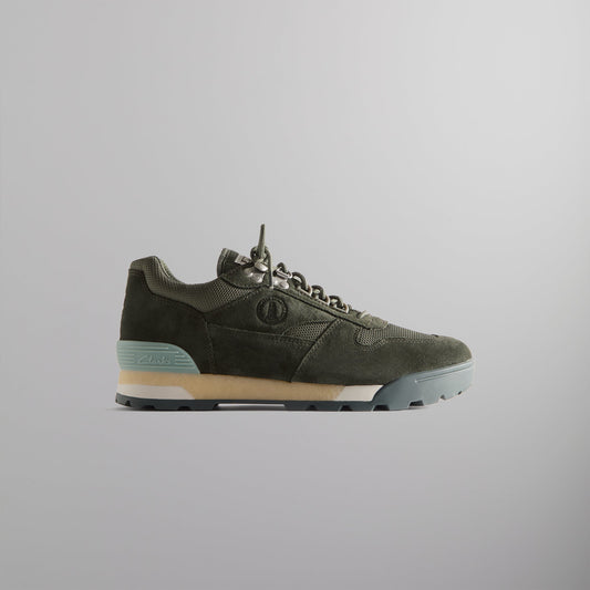 8th St by Ronnie Fieg for Clarks Originals Laddow - Dark Olive Combi | Kith