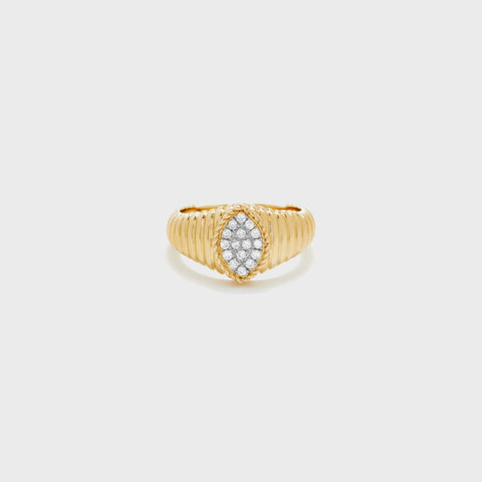 Yvonne Leon Baby Chevaliere Marquise Berlingot Diamants - Gold | Kith