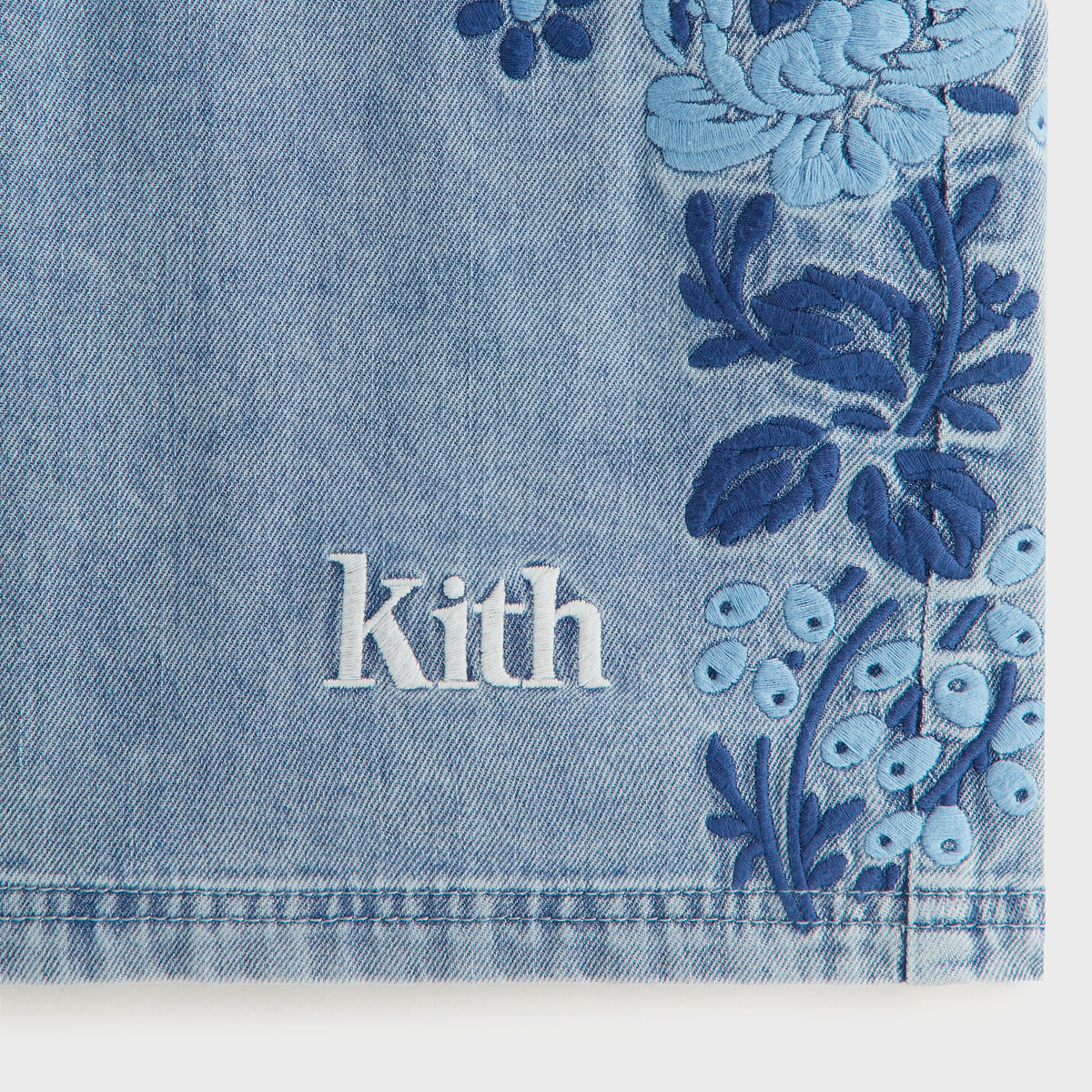 Kith Kids Floral Paisley Chambray Apollo Short - Kent Light Wash | Kith
