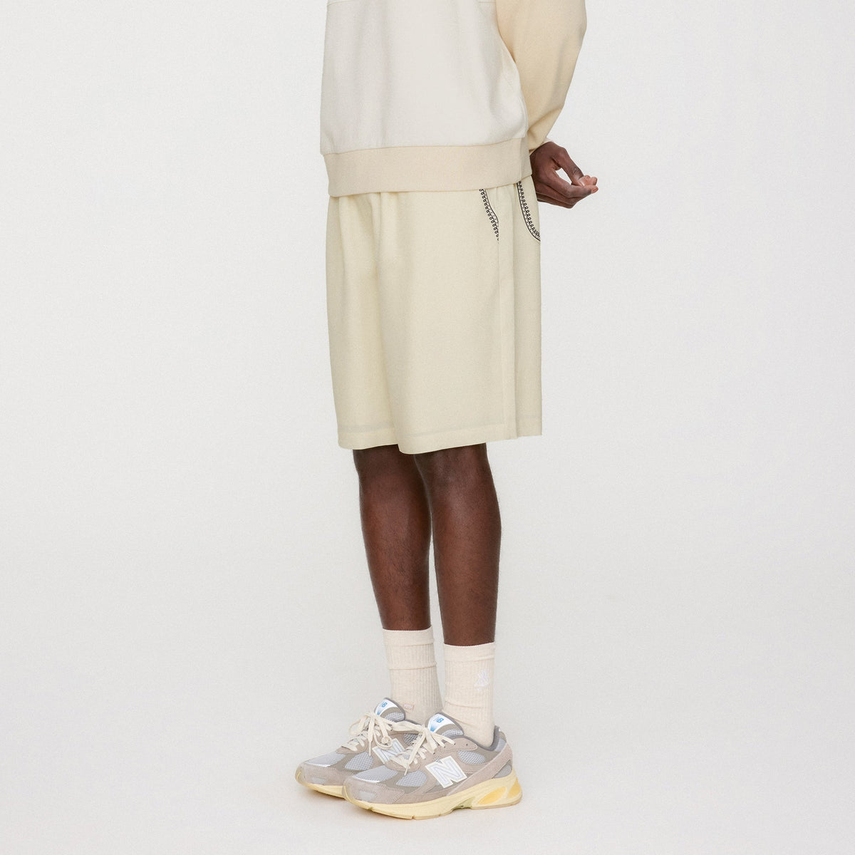 Kith Baroque Lewis Short - Sandrift | Kith