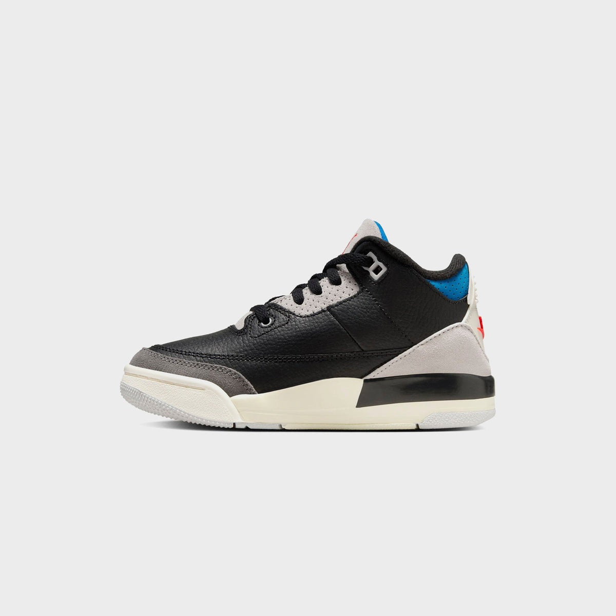 Jordan PS Jordan 3 Retro OG - Black / Chile Red / Neutral Grey | Kith