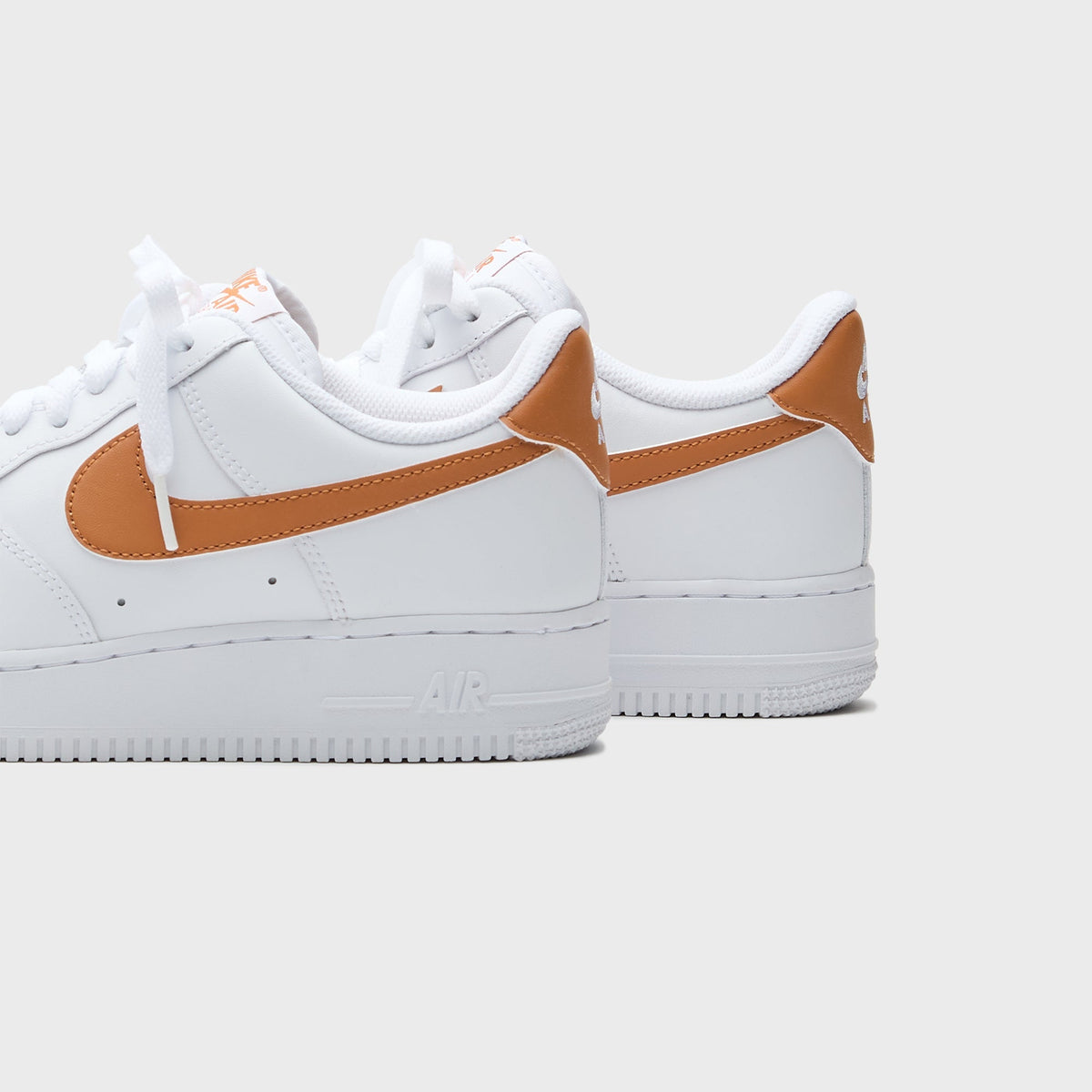 Nike Air Force 1 '07 Ess - Monarch / White | Kith