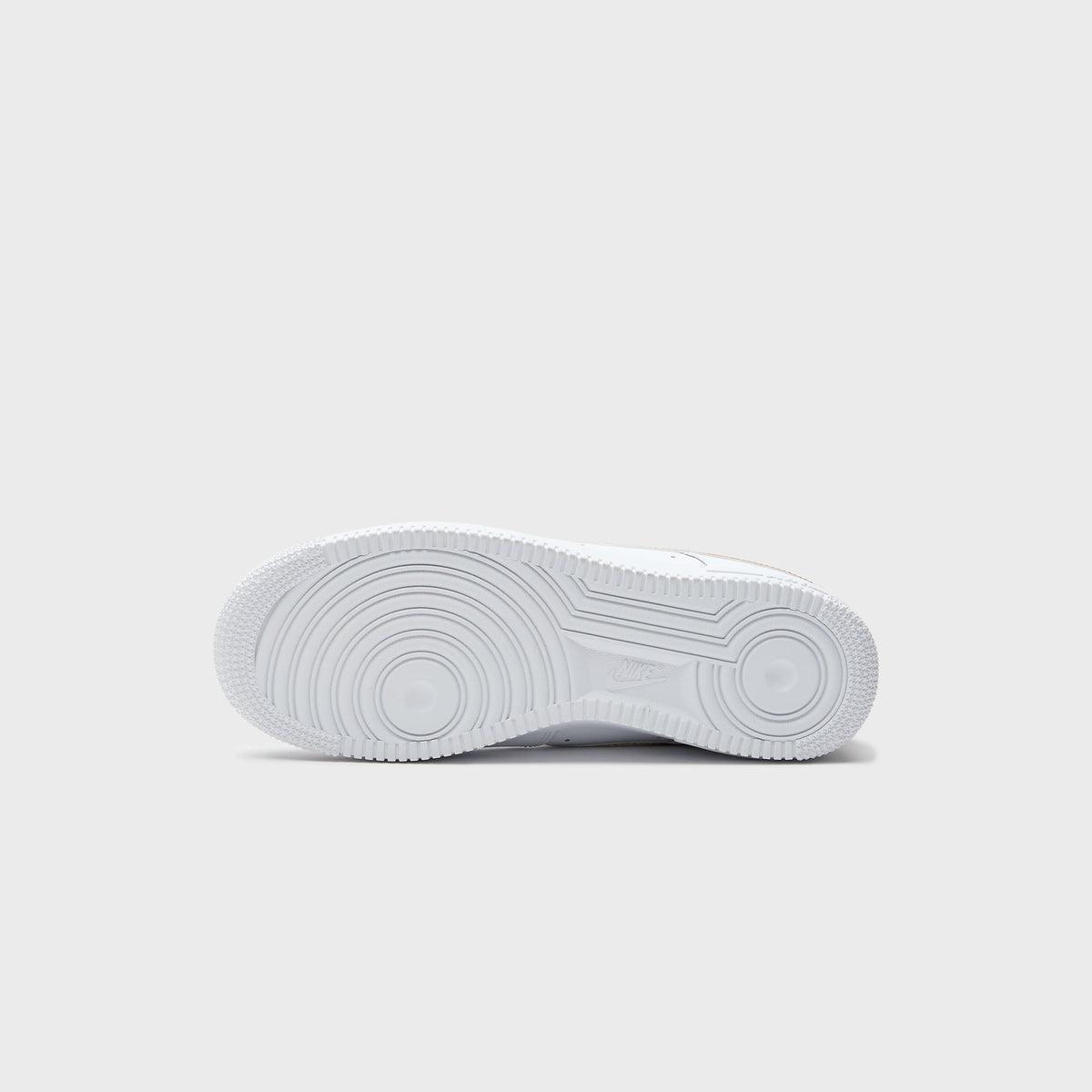 Nike Air Force 1 '07 Ess - Monarch / White | Kith